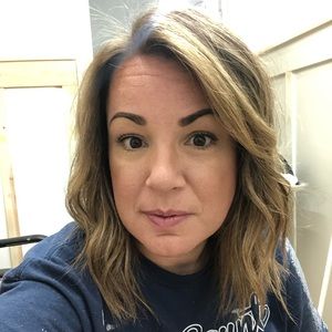 Meet your Posher, Leslie